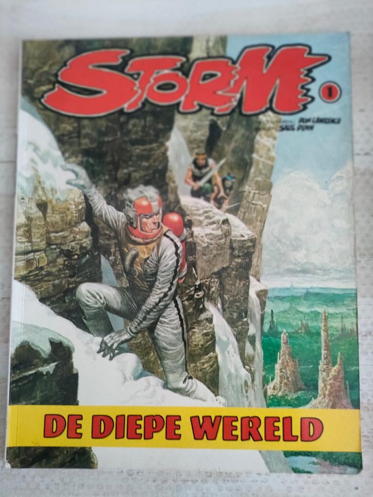 STORM door Don Lawrence, Gelezen, Ophalen of Verzenden, Don Lawrence, Meerdere stripboeken