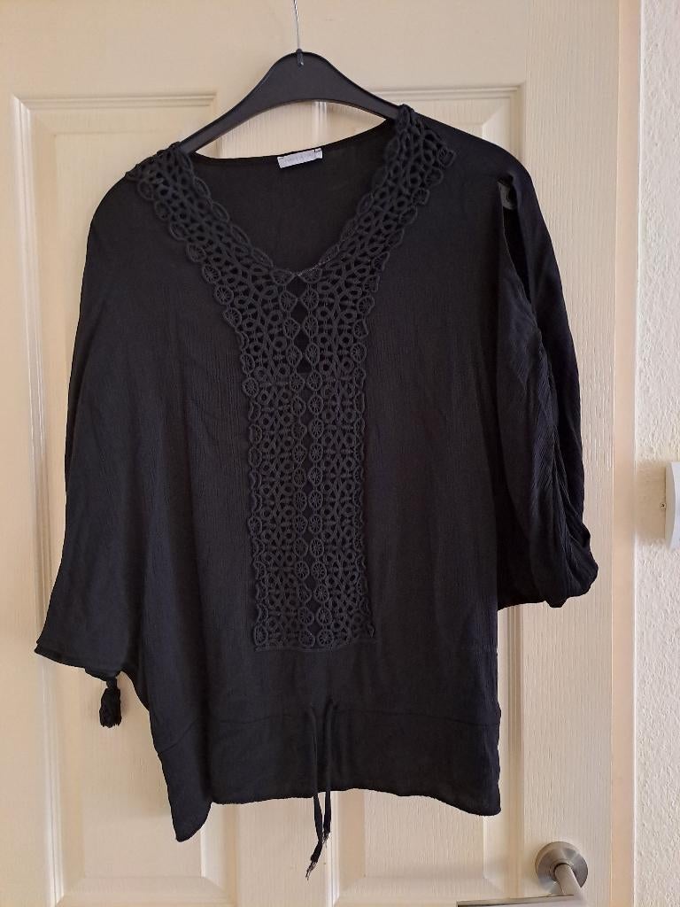 Zwart shirt met 3/4 mouw maat 42, Kleding | Dames, Made in Italy, Zwart, Maat 42/44 (L), Ophalen of Verzenden