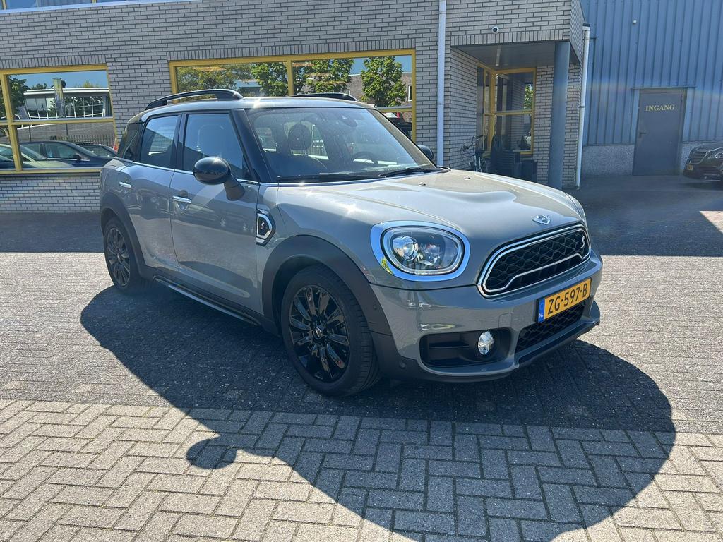 Mini Countryman 2.0 192pk All4 Aut. 2017 Grijs, Auto's, Automaat, 1435 kg, Leder, Vierwielaandrijving