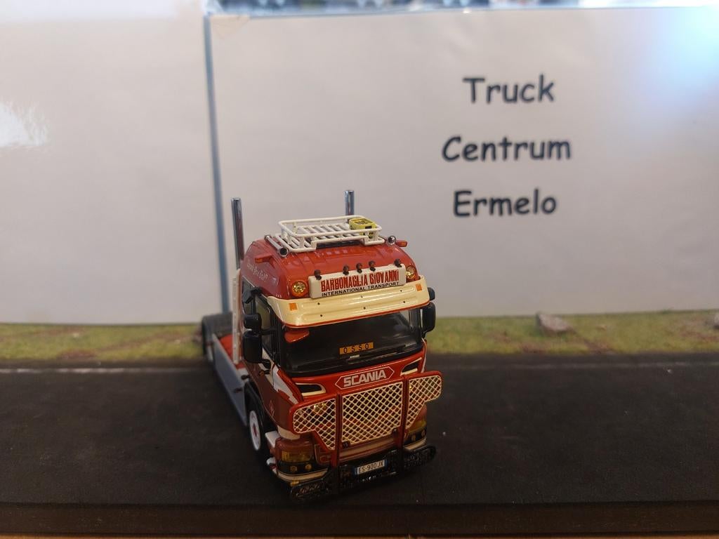 Nordic Dream; SCANIA STREAMLINE
HIGHLINE 4X2, Hobby en Vrije tijd, Modelauto's | 1:50, Ophalen of Verzenden, Nieuw, Bus of Vrachtwagen