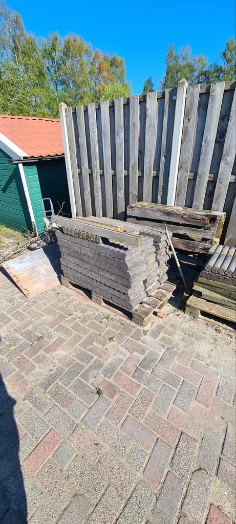 Straatbanden, Ophalen, Beton, Klinkers