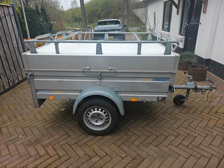 Saris gesloten aanhanger., Auto diversen, Aanhangers en Bagagewagens, Ophalen of Verzenden