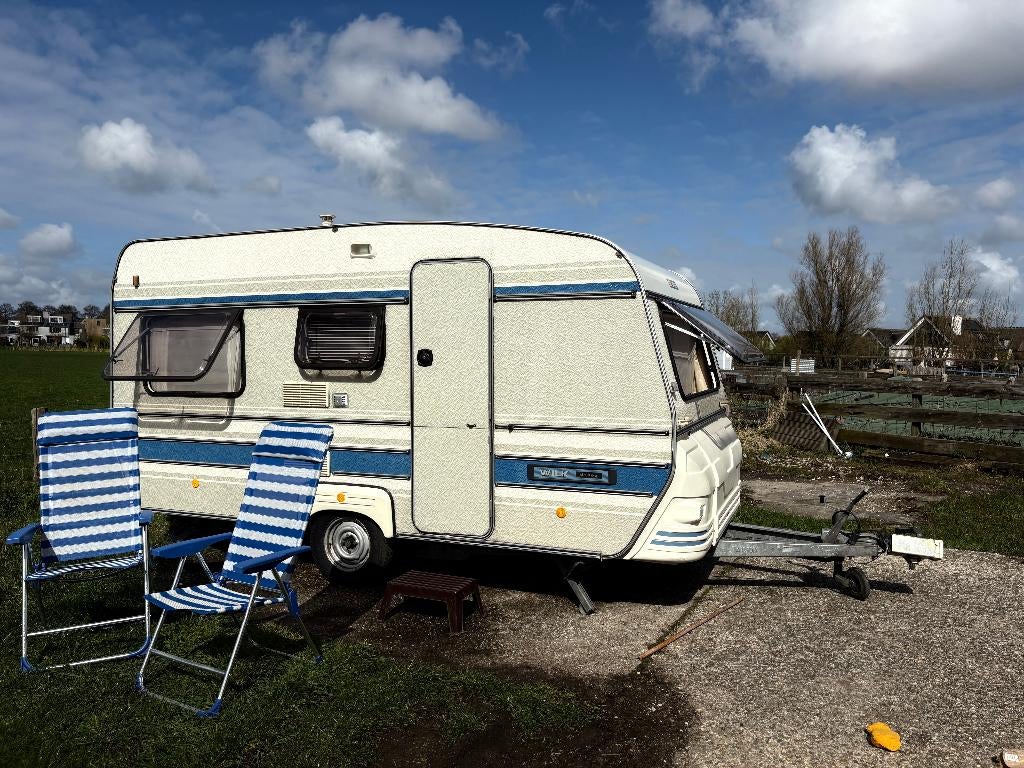 Caravan (te Pijnacker), Rondzit, Particulier, 4 tot 5 meter, 500 - 750 kg
