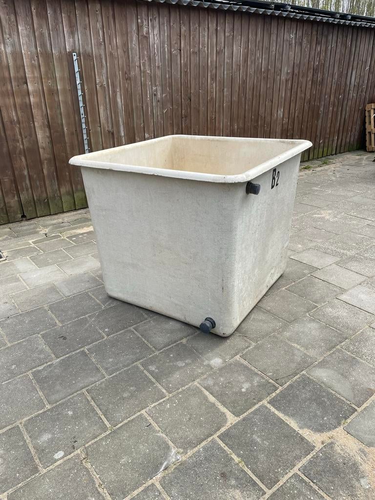 Polyester bak 118x118x100 cm - ca. 1 kuub, Ophalen, Gebruikt