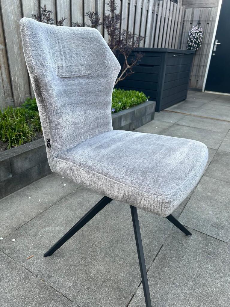 4 Nette eetkamerstoelen grijs, Ophalen, Gebruikt, Vier, Stof