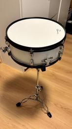 Snaredrumset met carrier, Ophalen, Zo goed als nieuw, Overige merken