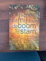 Hij sprak tot mij door de boomstam, Ophalen of Verzenden, Gelezen, Overige religies
