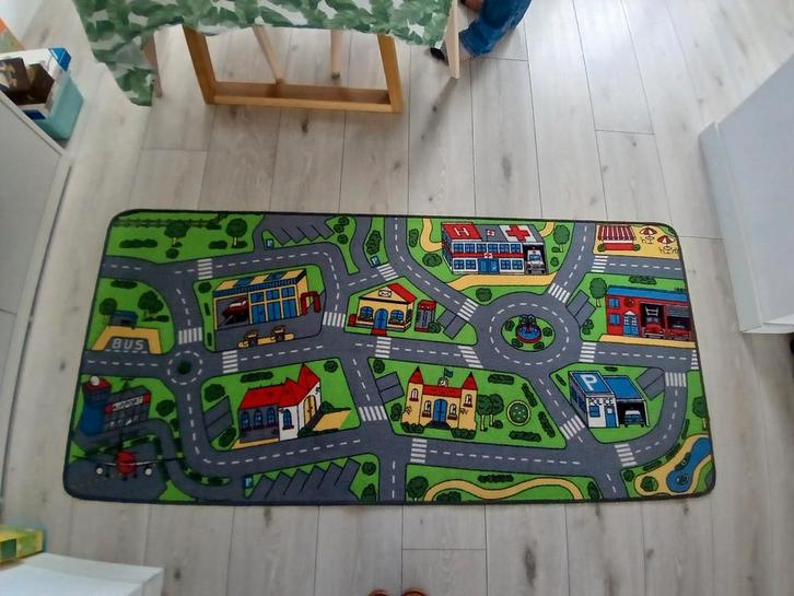 Speelkleed met auto wegen en gebouwen 201x93,5cm, Kinderen en Baby's, Speelgoed | Speelkleden, Gebruikt, Ophalen of Verzenden