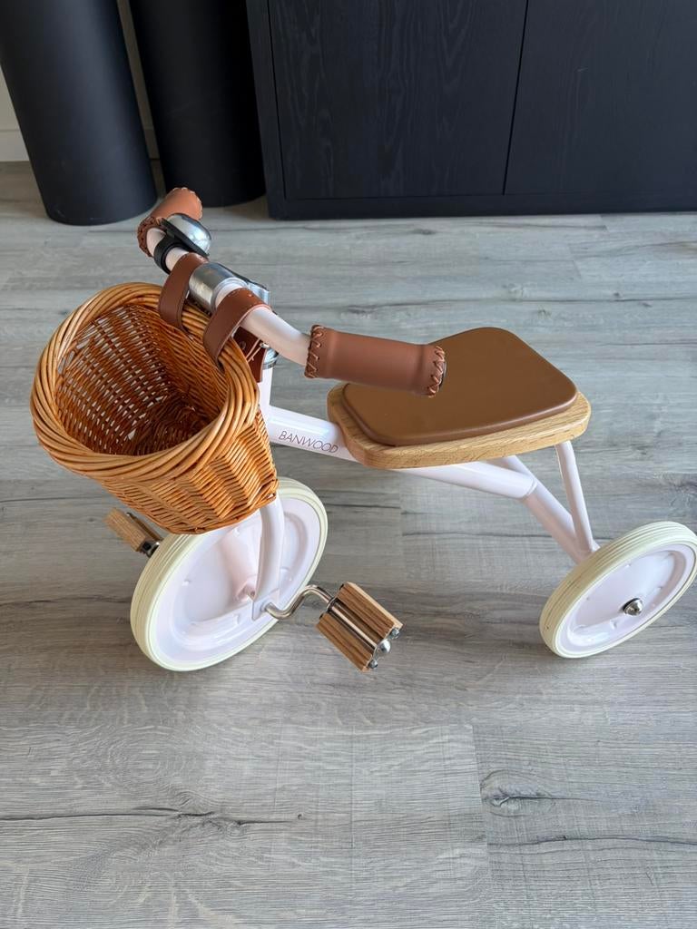 Banwood driewieler roze, Ophalen of Verzenden, Zo goed als nieuw