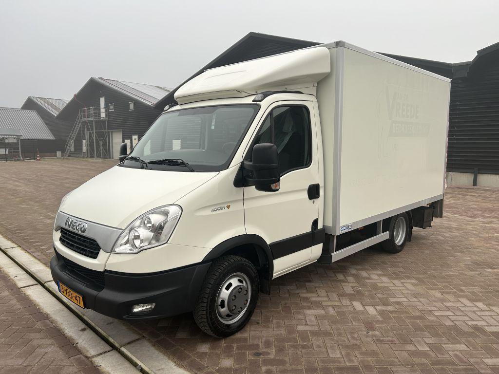 Iveco Daily 40 c21 bakwagen luchtgeremd (bj 2012), Auto's, Bestelauto's, Euro 5, Achterwielaandrijving, Gebruikt, 4 cilinders