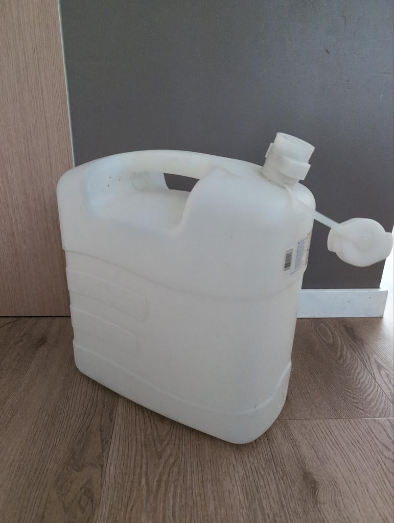 Jerrycan 20 liter - Waterkanister met schenktuit, Caravans en Kamperen, Ophalen, Gebruikt