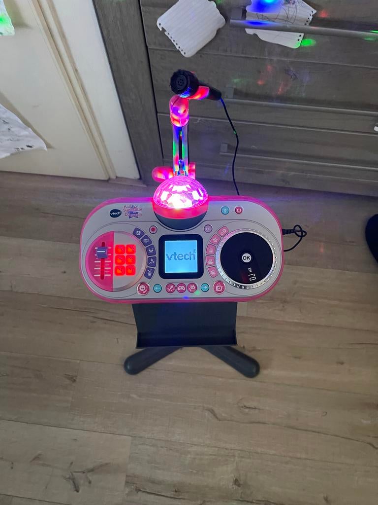 VTech Kidi Super Star DJ Studio Roze met Microfoon, Ophalen, Gebruikt, 4 tot 6 jaar