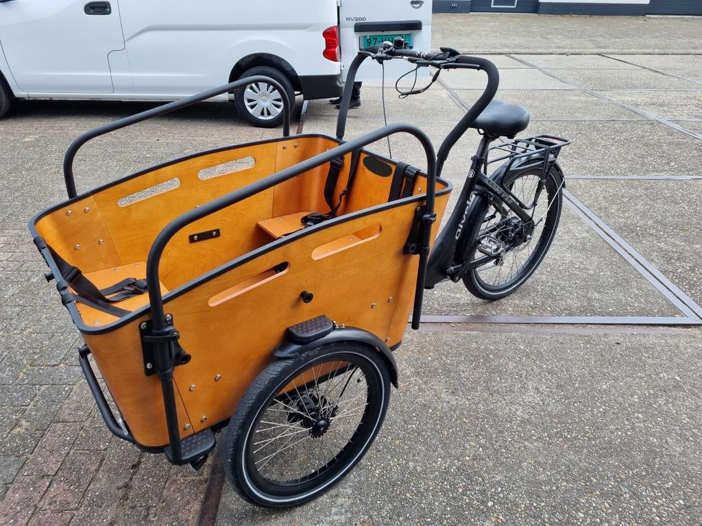 Bakfiets 4 persoons Qivelo Curve dr7, Fietsen en Brommers, Fietsen | Bakfietsen, Ophalen, Gebruikt, 4 kinderen of meer