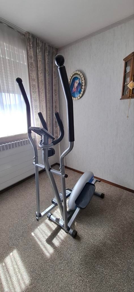 Te koop, crosstrainer en hometrainer., Ophalen of Verzenden, Gebruikt