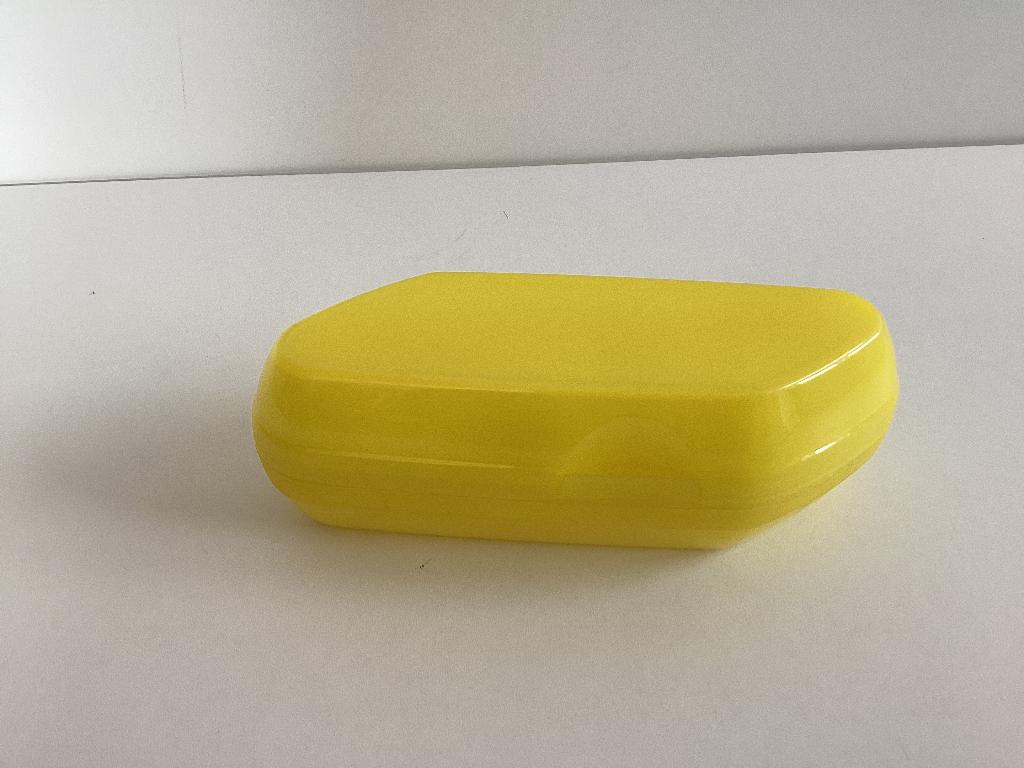 Tupperware eierdoos voor 6 eieren, Huis en Inrichting, Ophalen of Verzenden, Zo goed als nieuw, Geel, Bus of Trommel
