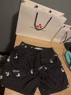 Off-White zwembroek maat M zo goed als nieuw, Kleding | Heren, Badmode en Zwemkleding, Ophalen of Verzenden, Maat 48/50 (M), Zwart