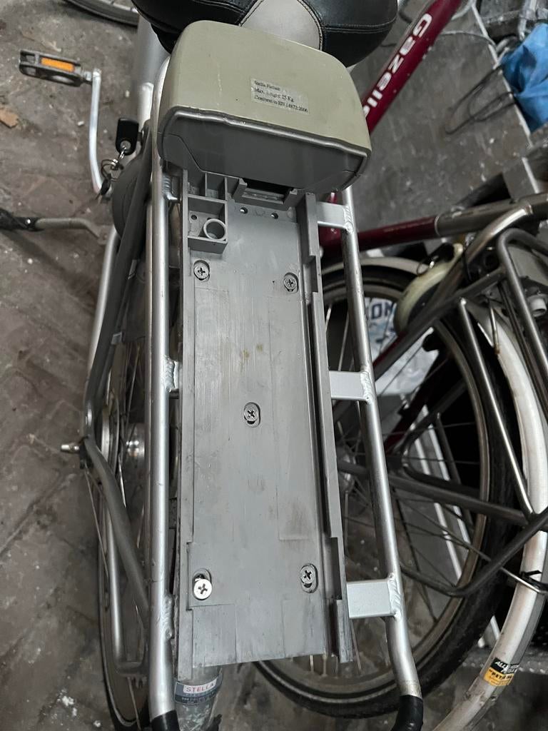 Stella accu houder / drager (eventueel met controller), Ophalen of Verzenden, Gebruikt