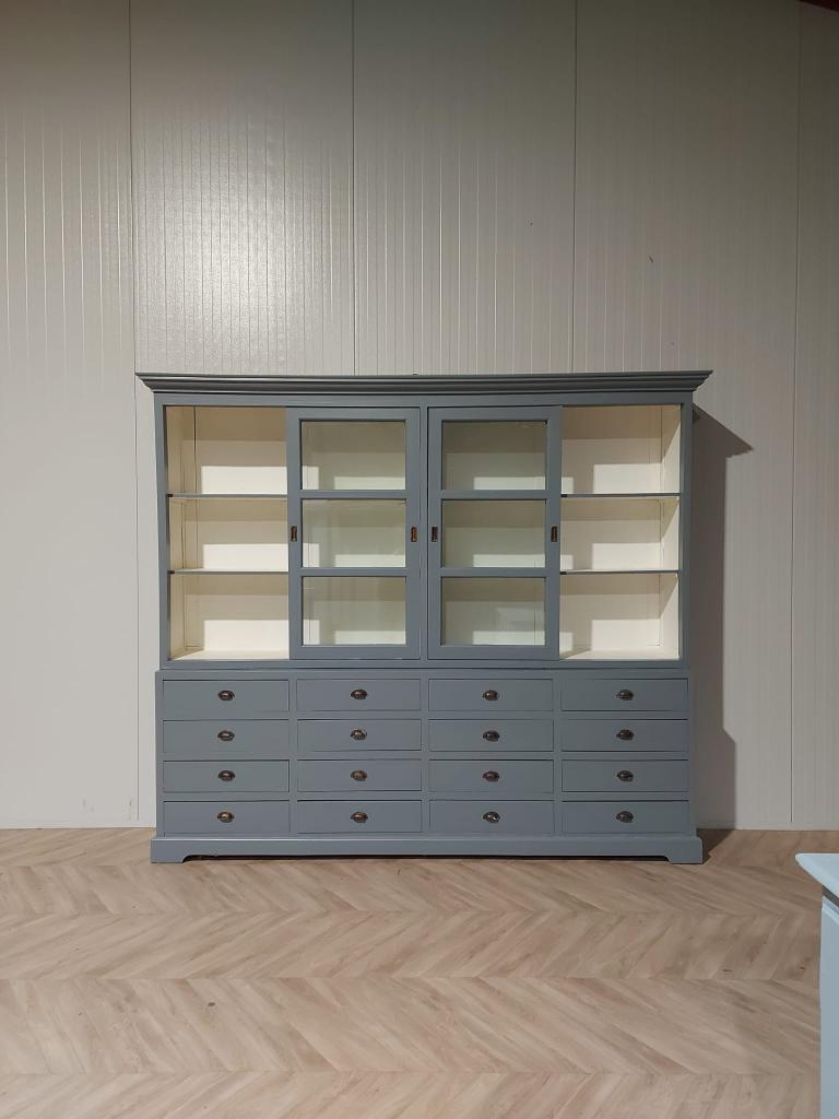 Landelijke klassieke kast, buffetkast, ladekast, servieskast, Ophalen of Verzenden