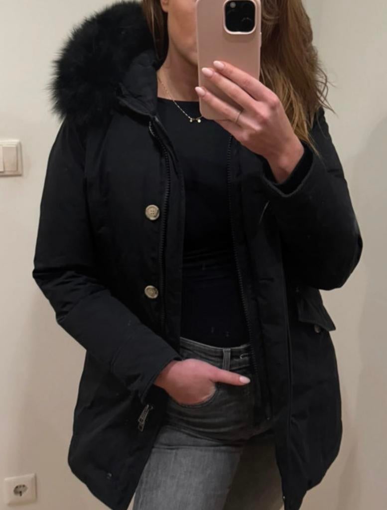 Woolrich jas met zwarte bontkraag, Kleding | Dames, Jassen | Winter, Ophalen, Gedragen, Maat 36 (S), Zwart