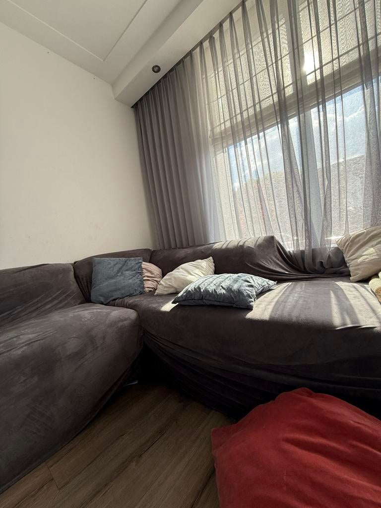 Old sofa, S-Hertogenbosch