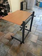 Verstelbare Laptoptafel op Wieltjes, Computers en Software, Laptoptafels, Ophalen of Verzenden, Gebruikt, In hoogte verstelbaar
