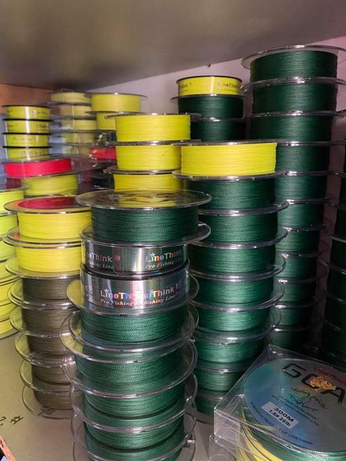 Vislijn Dyneema  gevlochten 300 m super sterk 2 stuks €15,00, Watersport en Boten, Hengelsport | Algemeen, Nieuw, Vislijn, Ophalen of Verzenden