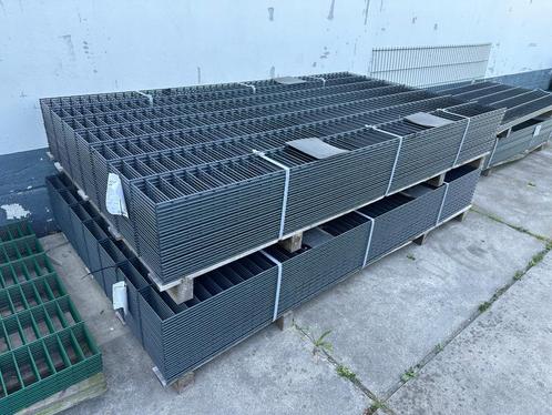 25 x Dubbelstaafs hekwerken 140/200cm €975,-, Tuin en Terras, Gaas en Draad, Zo goed als nieuw, Draad, 20 meter of meer, Ophalen