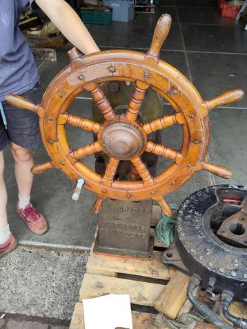 Hydraulisch scheepswiel - TenFjord MEK Verksted Tennfjord beschikbaar voor biedingen