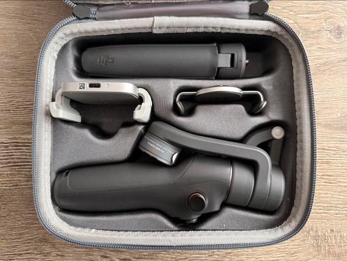 DJI Osmo Mobile 6 + Extra Licht & Draagtas – Topstaat, Audio, Tv en Foto, Fotografie | Statieven en Balhoofden, Zo goed als nieuw