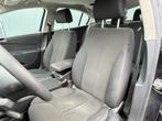 Volkswagen Passat BWJ 2005 2.0 FSI Comfortline (bj 2005), Auto's, Volkswagen, Voorwielaandrijving, 4 cilinders, Zwart, Bedrijf
