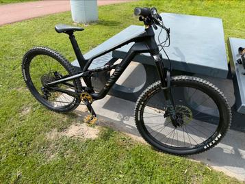 Te koop Canyon Spectral AL5 XL 2021 beschikbaar voor biedingen