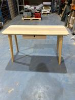 IKEA Bureau - Model: Lisabo, Huis en Inrichting, Tafels | Statafels, Ophalen, Gebruikt