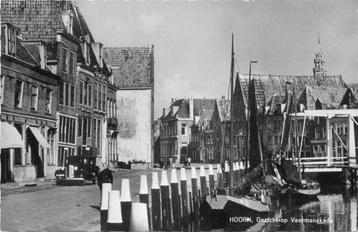 (300-472-027) Hoorn Gezicht op Veermanskade beschikbaar voor biedingen