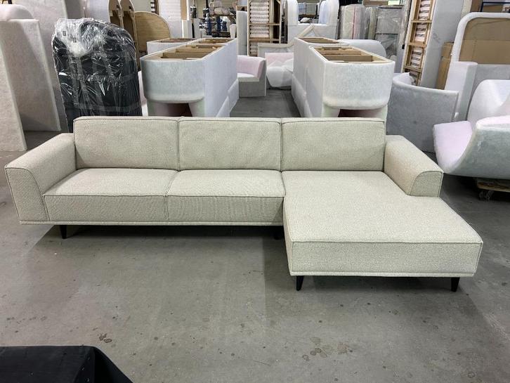 Designbank met ligelement, Huis en Inrichting, Banken | Sofa's en Chaises Longues, Nieuw, Vierpersoons of meer, 250 tot 300 cm