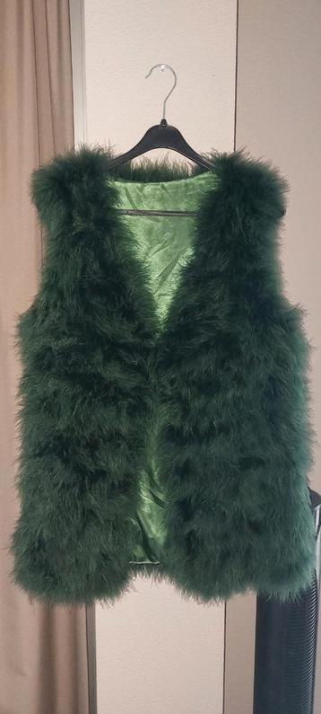 Verengilet van Ibana. Maat M. Donkergroen. beschikbaar voor biedingen