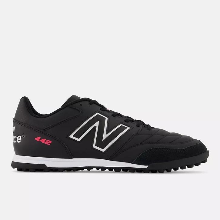 New Balance voetbalschoenen mt 45, Kleding | Heren, Schoenen, Zo goed als nieuw, Sportschoenen, Zwart, Ophalen