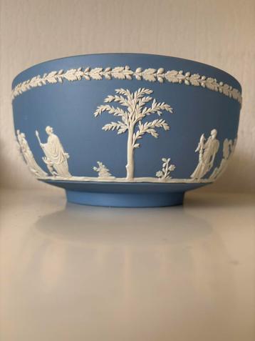 Wedgewood Jasperware serveerschaal beschikbaar voor biedingen
