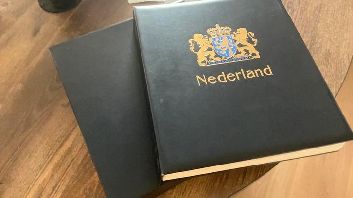 Erg mooi Nederland 1990 tm 1999 in Davo IV album (53), Postzegels en Munten, Postzegels | Volle albums en Verzamelingen, Nederland
