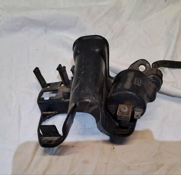 honda mt originele electrahouder, Fietsen en Brommers, Brommeronderdelen | Algemeen, Tank, Ophalen of Verzenden