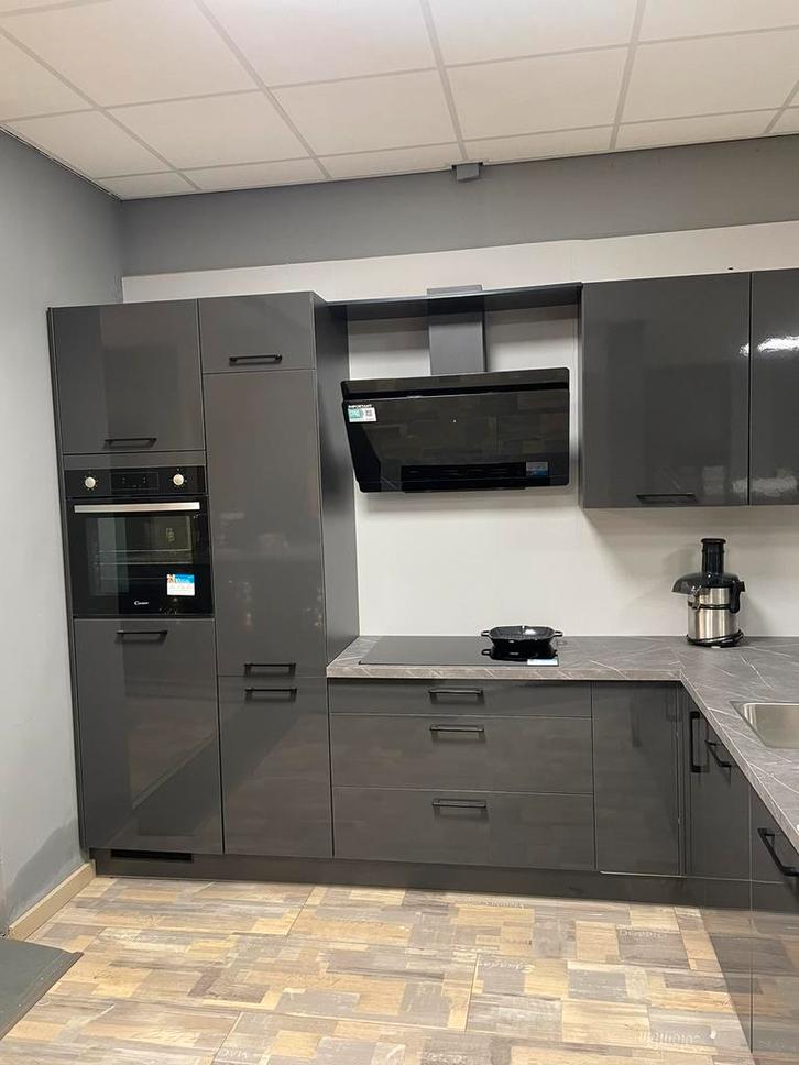Duitse Showroom Keuken, Huis en Inrichting, Keuken | Complete keukens, Nieuw, Ophalen