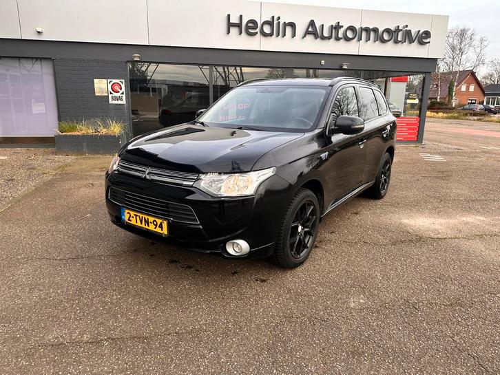 Mitsubishi Outlander 2.0 Dohc Mivec Phev 203pk 4WD CVT 5P, Auto's, Mitsubishi, Bedrijf, Hybride Elektrisch/Benzine, Plug-in hybride