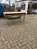 Industrieel Bureau | Steigerbuis Onderstel | 140 x 59 cm, Huis en Inrichting, Bureaus, Ophalen, Zo goed als nieuw, Bureau