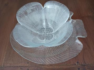 schaal en bowl beschikbaar voor biedingen