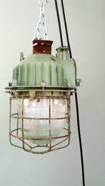 Oude groene fabriekslamp, Ophalen of Verzenden, Zo goed als nieuw, Minder dan 50 cm