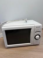 SHARP Magnetron - Perfect voor snelle maaltijden!, Ophalen, Gebruikt, Minder dan 45 cm, Magnetron