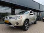 Mitsubishi OUTLANDER 2.4 Inspire Special Ed Ecc Cruise Navi, Voorwielaandrijving, 4 cilinders, 1465 kg, Beige