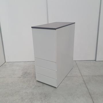 Voortman computerkast - 100x43x80 cm beschikbaar voor biedingen