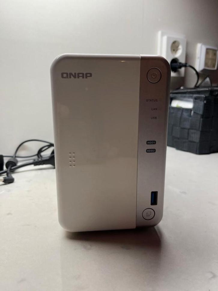 QNAP TS251B, Computers en Software, NAS, Zo goed als nieuw, Ophalen of Verzenden