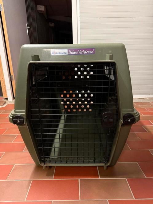 Petmate Deluxe Vari Kennel, Dieren en Toebehoren, Transportboxen, Gebruikt, Ophalen of Verzenden