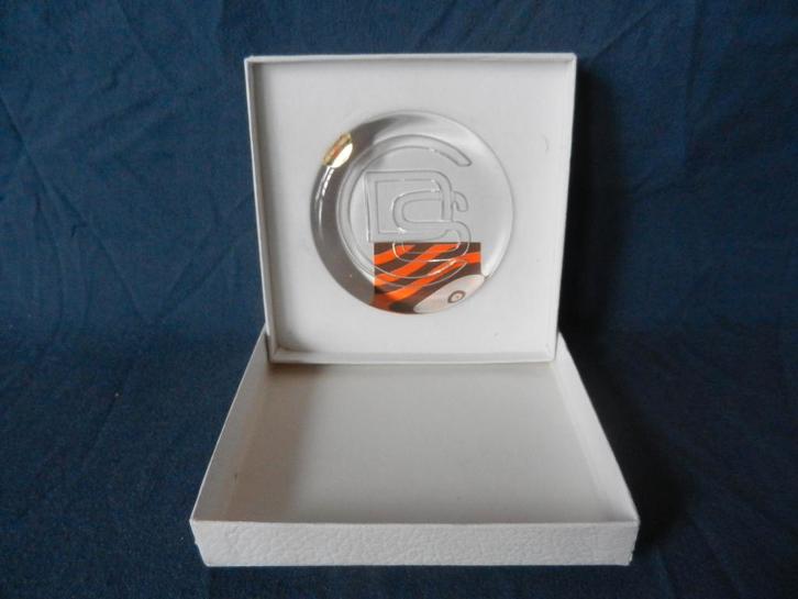 Glazen presse papier voor CDS (?) Glasfabriek Leerdam d 8 cm, Antiek en Kunst, Antiek | Glas en Kristal, Ophalen of Verzenden